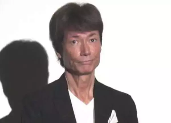 マイケル富岡、高額になった駐車料金を公開　思わぬトラブルも告白「支払い1000円札って…」