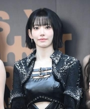 LE　SSERAFIM・宮脇咲良が高熱による体調不良でパリ公演を不参加