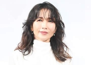 工藤静香　ステージ衣装はルイ・ヴィトン　ブルガリの高級ジュエリー輝く「カッコ良すぎでした」「素敵すぎる～♥」