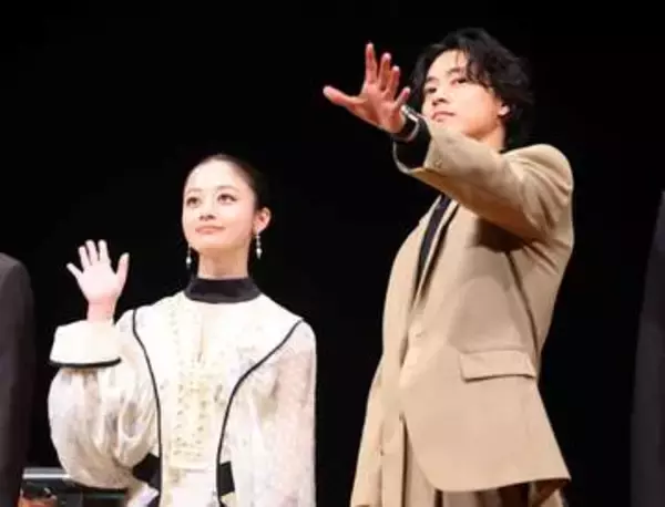山崎賢人「キングダム」での「実家感」橋本環奈は「お母さん」「年齢で言ったら妹なんだけど」