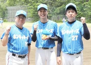 バッテリィズ草野球軍　M-1王者がまさかのマネジャー　寺家は苦笑い「スコア書かしてて申し訳ない」「一番忙しいはずやのに」