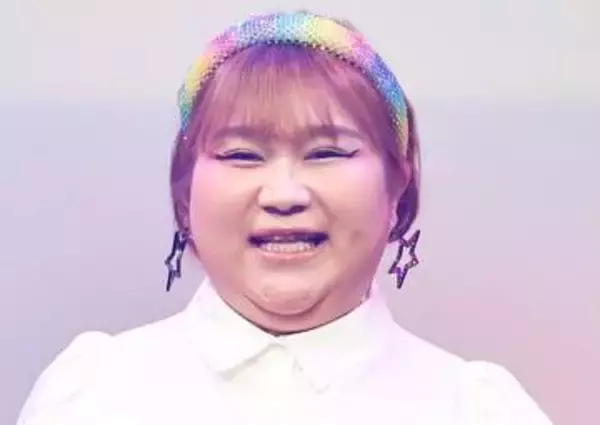 「あの頃のあゆそのものだ」人気タレントが激似過ぎる「あゆ」コーデ　ヒョウ柄スカートにロングブーツ　浜崎あゆみデビュー28周年記念日を祝福