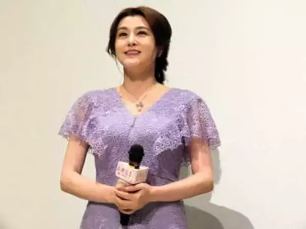 えっ、凄っ！藤原紀香　美文字がプロのような凄腕　イベントで見事な直筆掛け軸を公開　綺麗で読みやすい