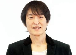 千原ジュニア　お笑い界に革命もたらした“大発明”　「特許とっておけば」今では定番スタイルに