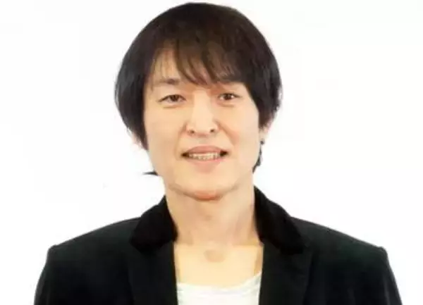 千原ジュニア　お笑い界に革命もたらした“大発明”　「特許とっておけば」今では定番スタイルに