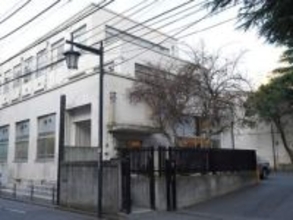 うそっw　吉本と突然契約終了の鬼才芸人→報告文の直筆がまさかギャルで騒然　小籔「読む気うせんねん」東野「円満ちゃうやろ～」　同期濱家のツッコミには「おれ年上だから敬語」要求返し