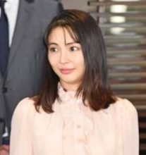 6歳下夫はプロ野球選手の2児ママモデル「夫がいてくれて本当に助かった」家族でディズニー満喫「娘ちゃん大きくなってる」「可愛い♥」の声