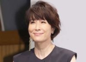 ドイツ生まれ→難関大卒の元フジのエースアナ　「ゴゴスマ」衣装はロエベ　モデルのような着こなしに「お綺麗♥」「足が長い」