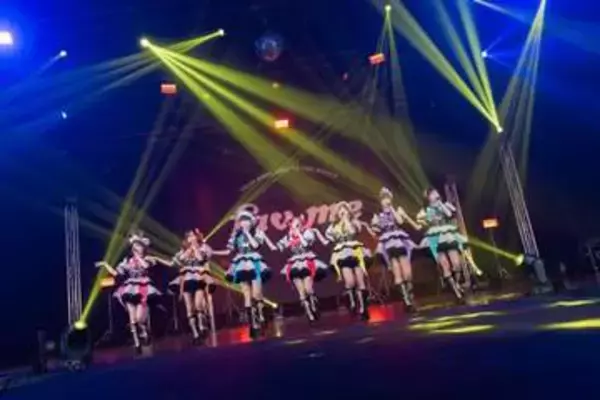 fav　me「最高で最強の」1周年記念ライブに熱狂　秋の5都市ツアー決定