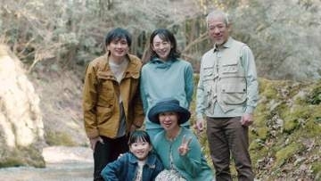 映画「レンタル家族」異例ヒットの裏側　“映画素人”の監督、立ち上げ映像会社は「自転車操業」　窮地の中で亡くなった祖父がきっかけに-製作費は400万円