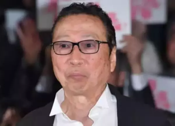 体罰教師の史上最弱ビンタにネット号泣　動かない手の前に顔を…ネット「愛しか感じられない」【ラムネモンキー】