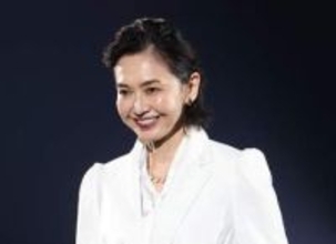 賀来千香子　本当に64歳？かっこよすぎる白のセットアップ姿で登場　「JJ」50周年イベントに「とても光栄」
