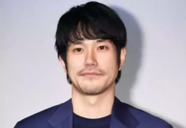 【リブート】松山ケンイチ「ド級の5話」でもいまだ「何してる」出演者にツッコミ→「やはり気付きましたか…」本人反応ww