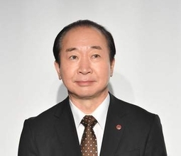 59歳で娘誕生の名脇役　「結婚20周年迎え」記念のハワイ旅行　25歳下女優と06年に再婚