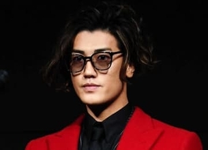 「どんな交友関係ですか」赤西仁、ハリウッドスターと2Sに驚き「人脈すごすぎだよ」「並んでも違和感ない」