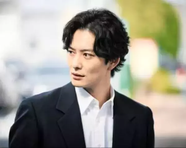 【田鎖ブラザーズ】田鎖両親の95年事件現場に違和感→まさか人物に黒幕疑惑　家に来た作家と中華屋以外にいる　夕食時の両親の行動が