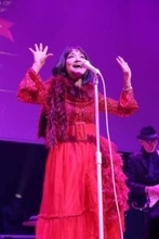 石川ひとみが45年前の衣装が着られて大感激　スタイル維持も「運動は特にしていないし、ジムにも通っていない」