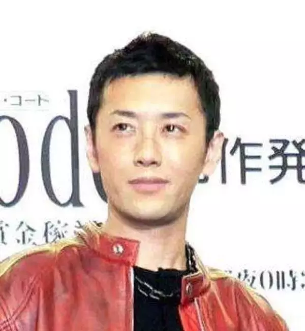2度目の離婚公表の俳優　「ありのままで」と薄毛隠しやめ、短髪に「すごく気持ちが楽に！」笑顔で報告