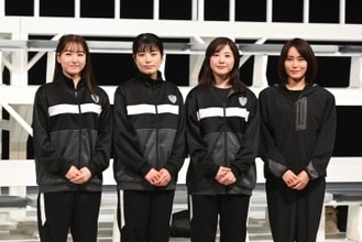 吉高由里子　舞台稽古で毎日みんなでストレッチは「部活感」一方で体の硬さに「自分でビックリ」