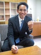 【中道】「人としてしっかりして。情けない」階猛氏の俳優息子が失言騒動を叱責　「代表戦反省会」配信で親子共演