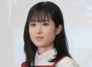 【ラムネモンキー】毎回いるのに4話になっても顔見せず　ガンダーラ珈琲・白馬の後ろに常にいる男性は？