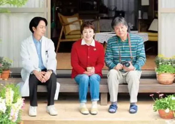 大竹しのぶ＆三浦友和W主演  カラテカ矢部が原作の実写映画「マンガ　ぼけ日和」　三浦「がっぷり四つの共演は初めて」