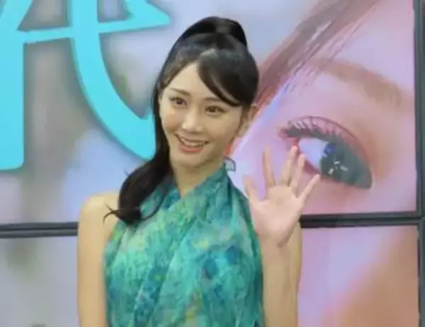 「奇跡の9頭身」斎藤恭代　ウエディングドレス姿も披露のラストDVD　自身の結婚願望は「ないです。現実的にはまだまだ先の話」
