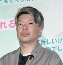 「日常にこんな可愛い人いるのズルい♥」映画監督が突然、人気女優妻のすっぴん日常撮影→公開に反響「今が一番綺麗」「可愛い♥」2児ママ