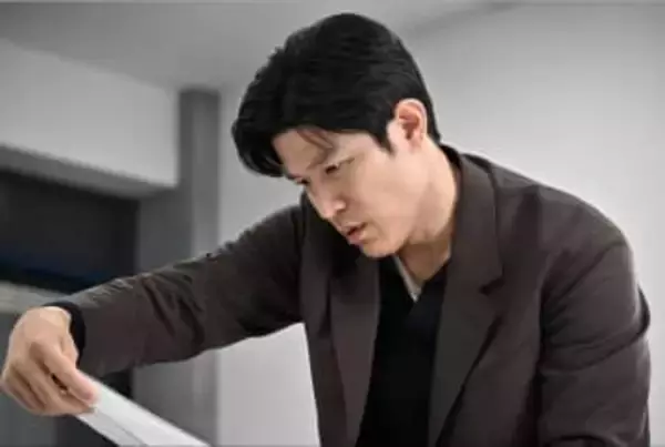 放送休止「リブート」が考察動画→さらり3話セリフが伏線か　松ケンぶっこみを鈴木が制止「ヒントになり得る」