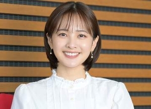 幸せがあふれてる！　日テレ美人アナ　白ワンピで「葬送のフリーレン」満喫　昨年は同漫画コスプレも話題に