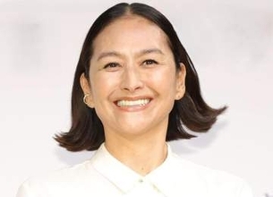 清原和博氏の元妻・亜希　目尻のシワも肌も加工せず、TV出演を報告「お美しい♥」「本当素敵」ありのまま、人柄に好感