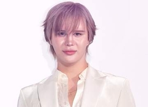 沢尻エリカ40歳が「美しすぎて天才」Mattと誕生日ツーショット　「お釈迦様よ」カッコ良すぎるエピも披露