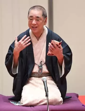 都庁で三遊亭円楽さんを語る