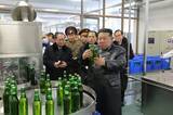 「金正恩氏「地ビール」に満足…地方工場を視察」の画像1