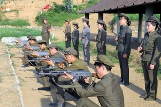 「この国に生まれたのが運のつき」愚痴った北朝鮮男性２人を処刑