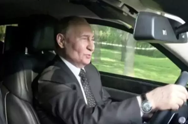 プーチンと新体操女王「愛の巣」別荘に強力すぎる”対ドローン防空網”