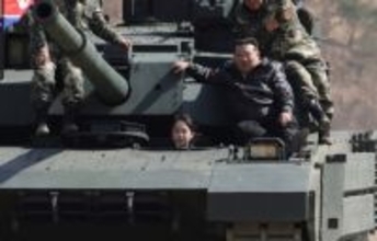 「さらされるジュエ」父・金正恩の”演出”で娘のリスクは増大