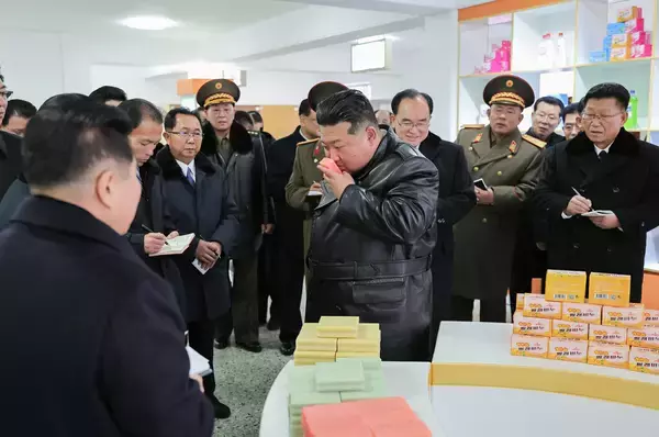 金正恩が国策で推すグルメ商品「マズい」「価値ない」と絶不評