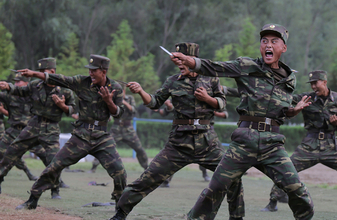 略奪する軍人、罰を受ける民間人…北朝鮮軍“窃盗”の逆転正義