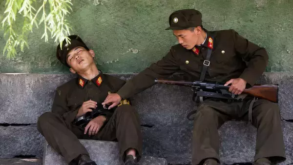 「空腹なら盗んでこい」北朝鮮国境警備隊、住民宅で窃盗横行　食料難で脱走も