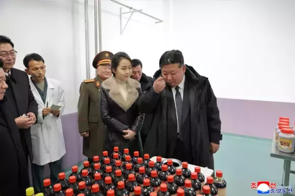 金正恩氏、2日連続で地方工場の竣工式に出席　地方発展の成果を強調