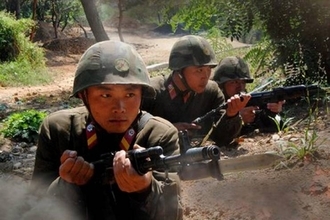 「コロナ隔離中、給食横取りで放置死」北朝鮮軍の末期症状