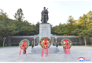 金正恩氏、中国の朝鮮戦争参戦日に際して献花