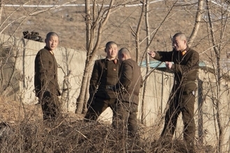 「やってられない」金正恩への忠誠強要に北朝鮮兵士ら不満