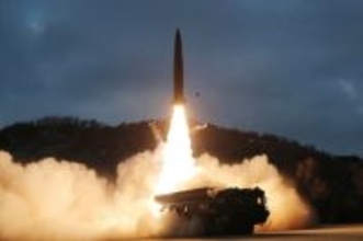 北朝鮮、クラスター弾頭を誇示　ロシア念頭に“実戦仕様”を売り込みか