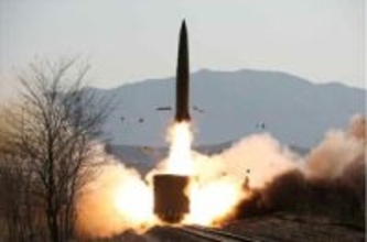 北朝鮮が「クラスター弾」搭載のミサイル発射実験　地対空・電磁兵器も