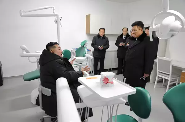 北朝鮮が「医療保険」導入を準備か…無償治療制度形骸化で