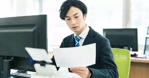 ハードワークだけど社員の士気が高い企業ランキング！2位はキーエンス、1位は？