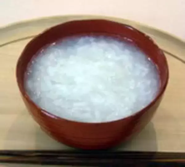悪酔い、二日酔いを吹き飛ばす シジミの味噌汁と大根粥