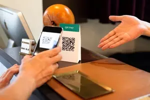 Samsung Galaxy Z Flip3 のボディカラーカスタマイズサービス Bespoke Edition 開始 21年10月21日 エキサイトニュース